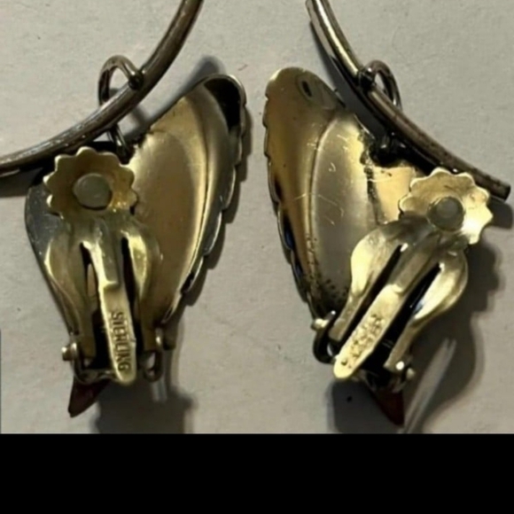 Gold Leaf Jewelry Set - Picture 3 of 7